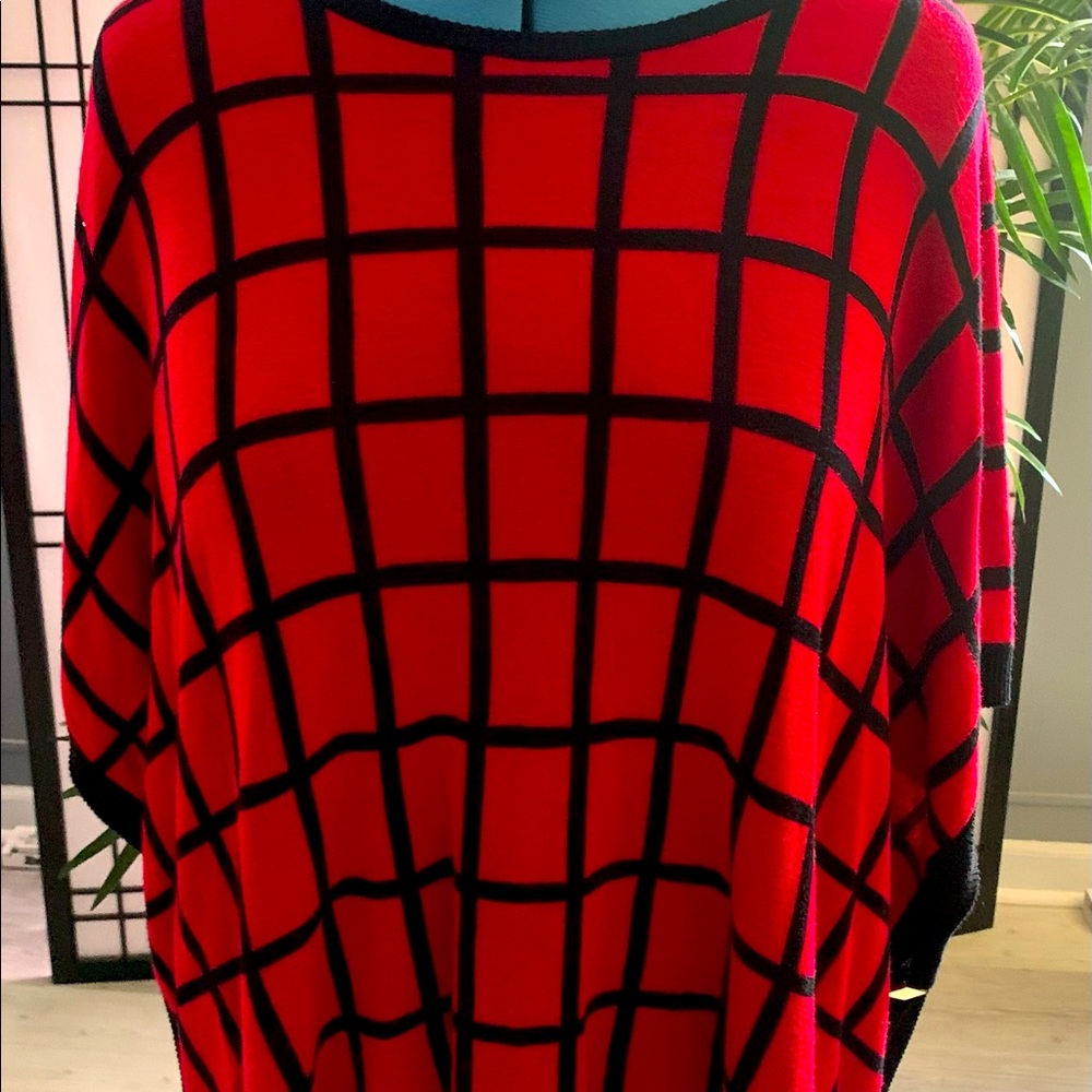 NWT One Size Mudpie Sweater Poncho